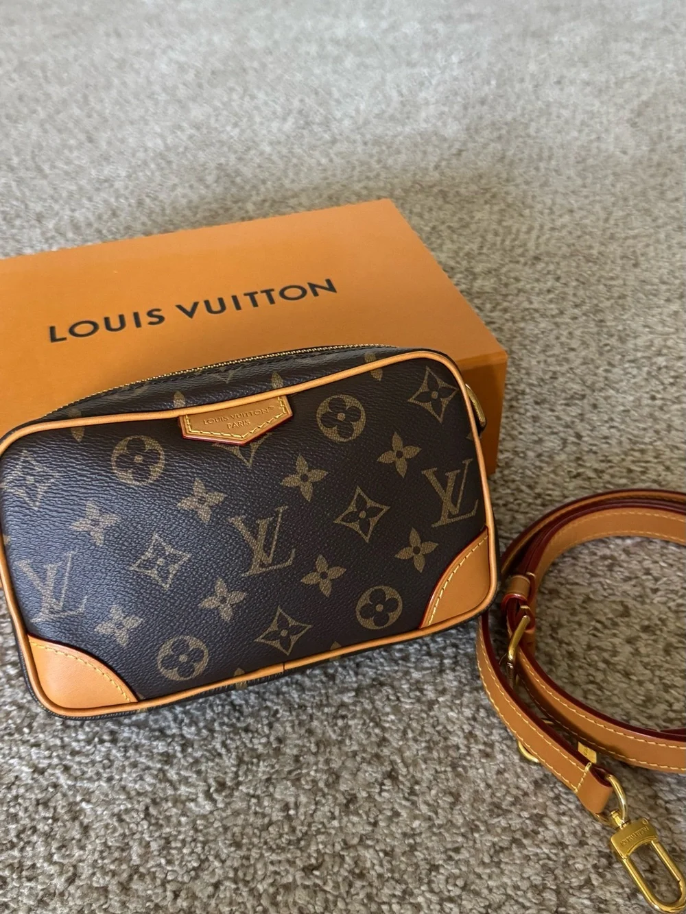 Louis Vuitton Monogram Trocadero Wearable Wallet Canvas Bag